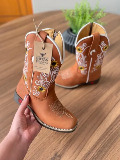 Texana Melinda Infantil - Couro Horse Telha/Bordado Girassol