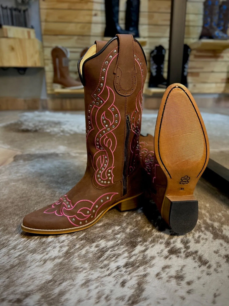 Texana Arena Horse Nescau / Bordado Rosa / Com Metais